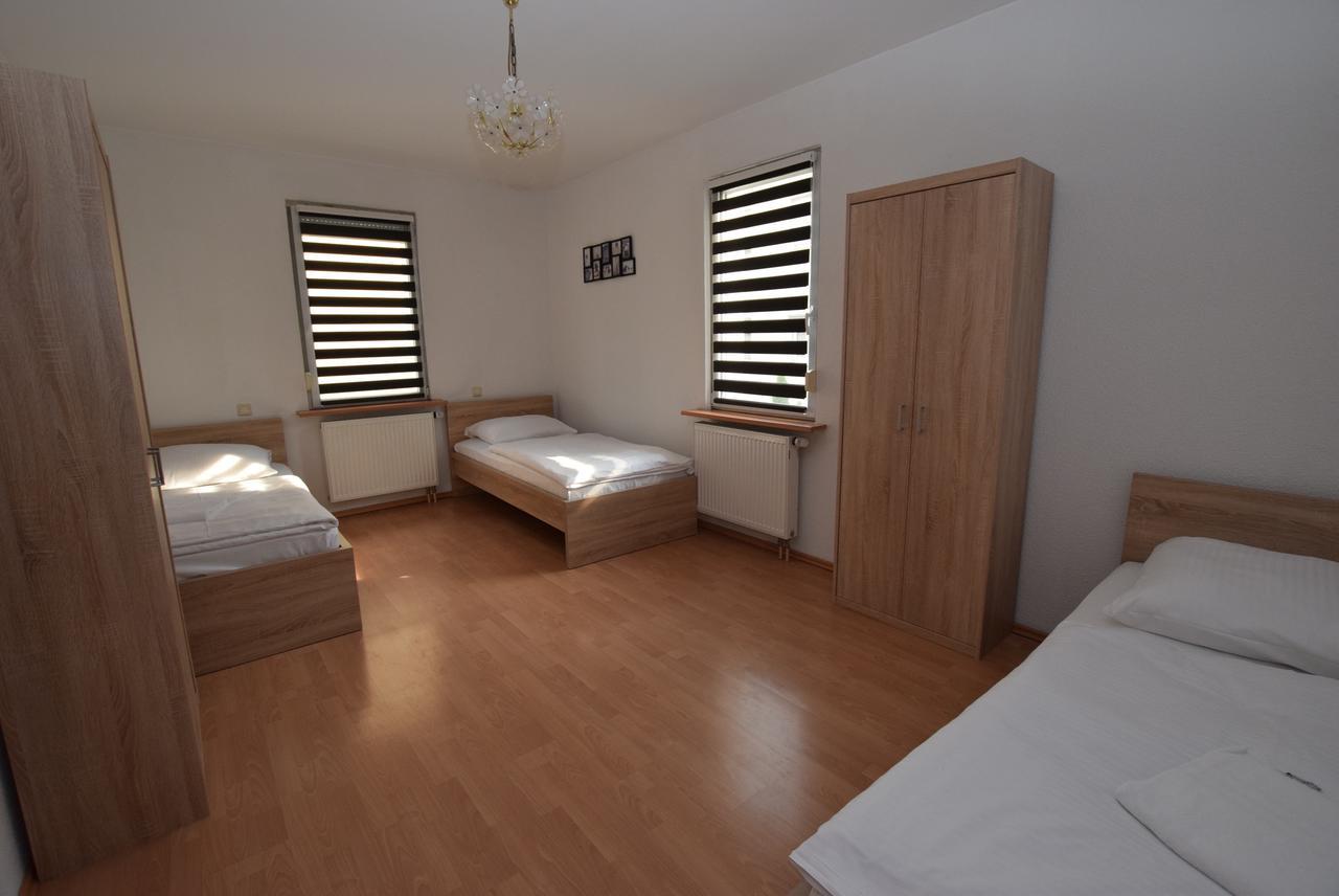 Apartment Stuttgart Suedheim Buitenkant foto
